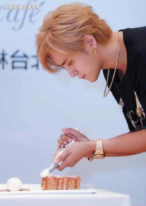 罗志祥身体出现异况遭猜测，亲自辟谣否认吸毒，网友：注意休息