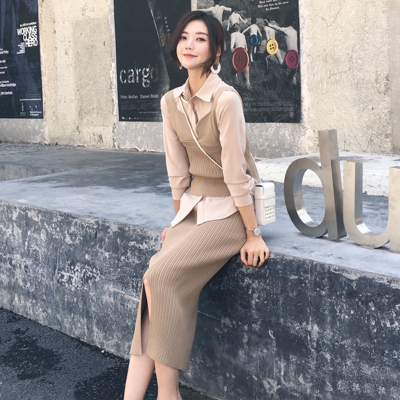 偷偷给老婆买几套秋装裙，时髦洋气又减龄，穿上真是美不胜收