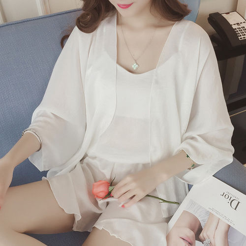 告诉你:一生不穿一次“美人”睡裙，永远不知道自己的魅力多大?