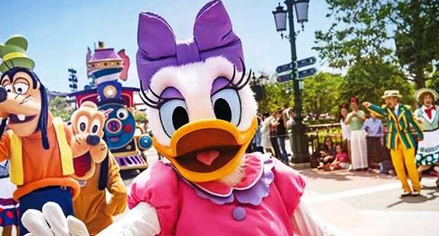 上海迪士尼禁止带食物，游客竟用这种方法偷偷带进去，我笑出了声