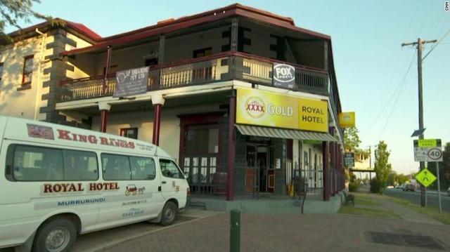  马鲁兰迪■野火肆虐又面临干旱，澳大利亚这小镇酒比水还要多