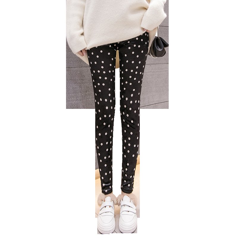 女人宁愿不打扮，也要穿打底裤!不仅身材有致而且性感迷人