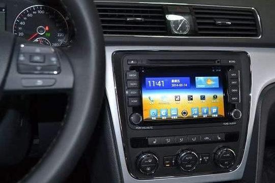 汽车导航再见了！中国新式“导航全景”一出，再也不用低头太先进