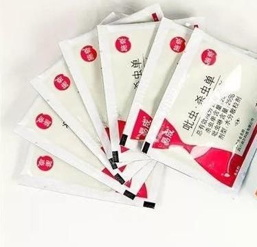 预防■月季虫害爆发，我用1种药就搞定，2天喷洒一次，长得旺、开花多