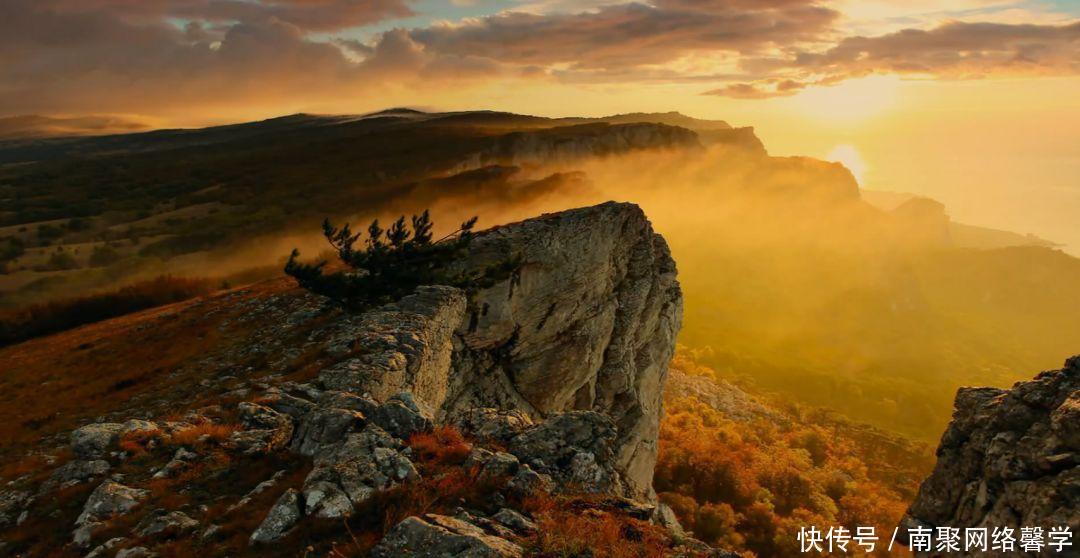 四川新添一座世界级公园! 山水、红叶、冰挂、溶洞每个都惊艳世界