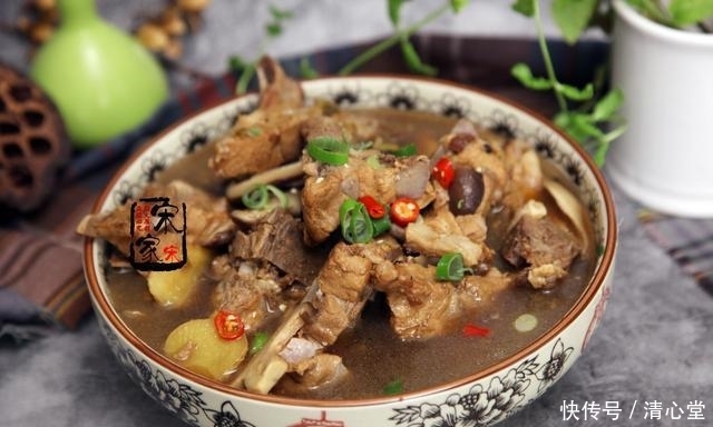  海米■孩子要想长到一米八，这6道菜要多吃，补钙又健康，比喝牛奶强