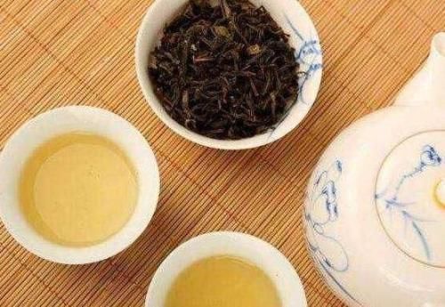 「好处」用蒲公英泡水喝,如果你能够坚持一个月,7个好处受益终身