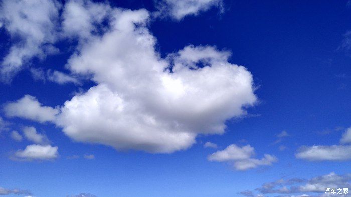 自驾RAV4荣放，蓝天白云——望无际的大草原