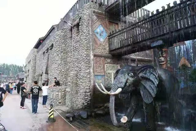 在北京大兴过火把节 体验“南果北种”