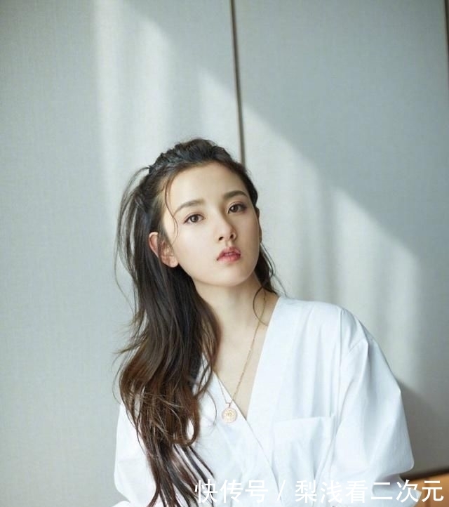 『 迪丽』你最喜欢谁的芒果黄服装？，鞠婧祎、宋祖儿、杨幂、迪丽热巴