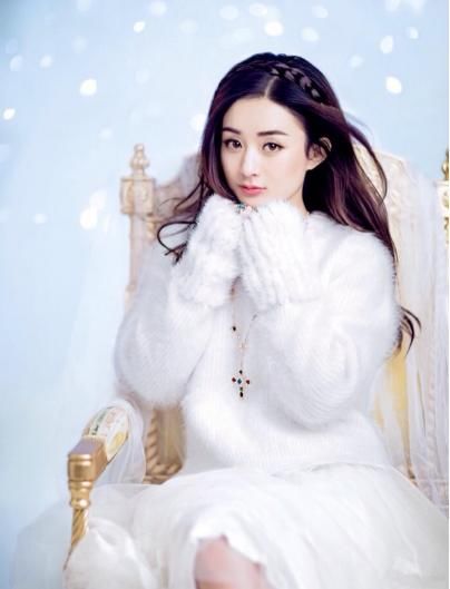 赵丽颖停工休息，手拿保温杯穿宽松衣服惹人误会，粉丝：心疼丽颖