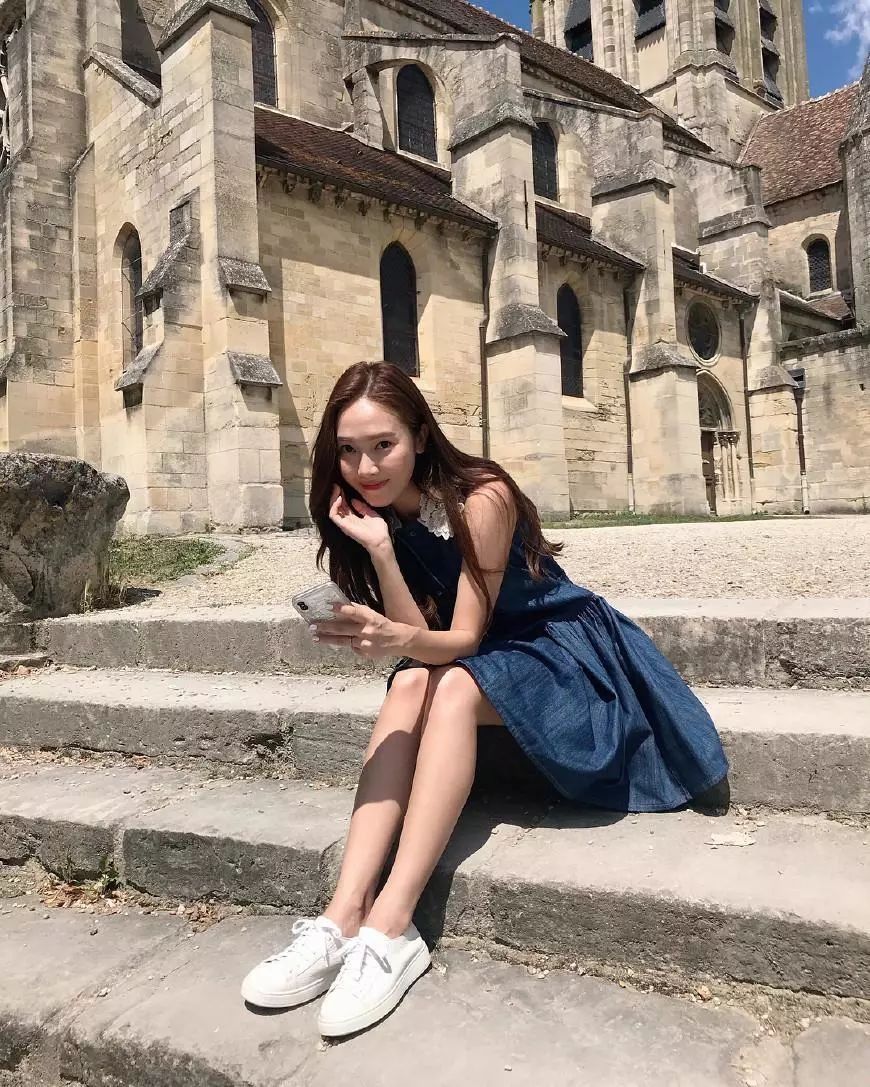 身高162的她是韩国最厉害的街拍女神!基础款就能穿出时髦高级感