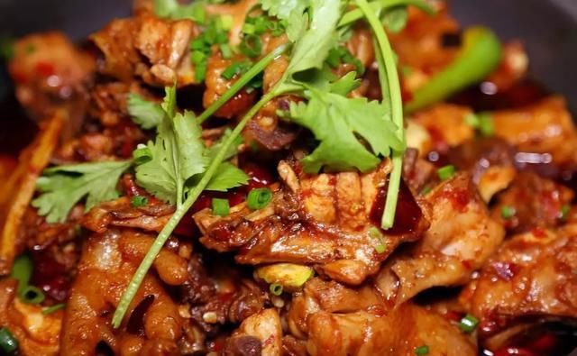  #邂逅#在大山深处邂逅古老神秘的千年瑶族，感受原生态的瑶族风情