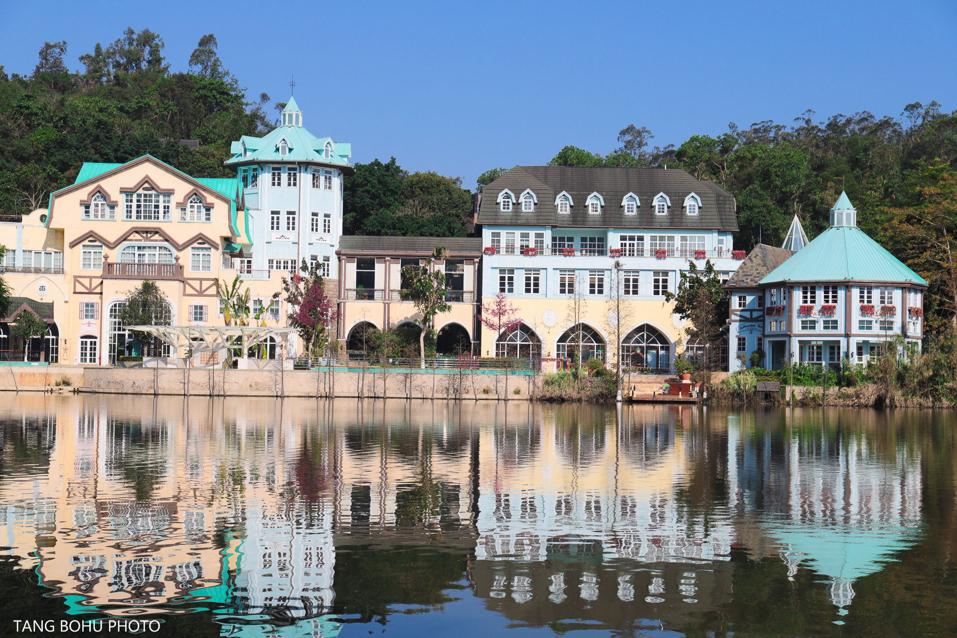尽享深圳世外桃源的秘境之美,开启一段温泉之旅!