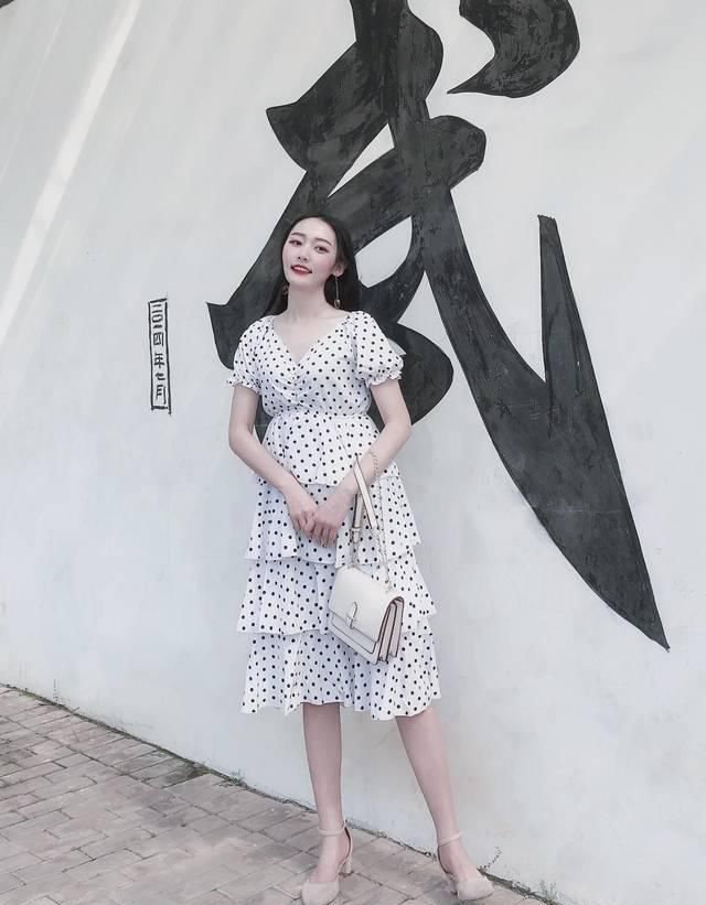  『设计』“夏日回头率超高的连衣裙”是手残党首当其冲的必选单品！