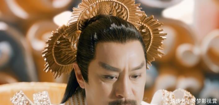  『还要』三生三世：素锦被白浅取走眼睛，被贬若水河，天君为何还要罚她？