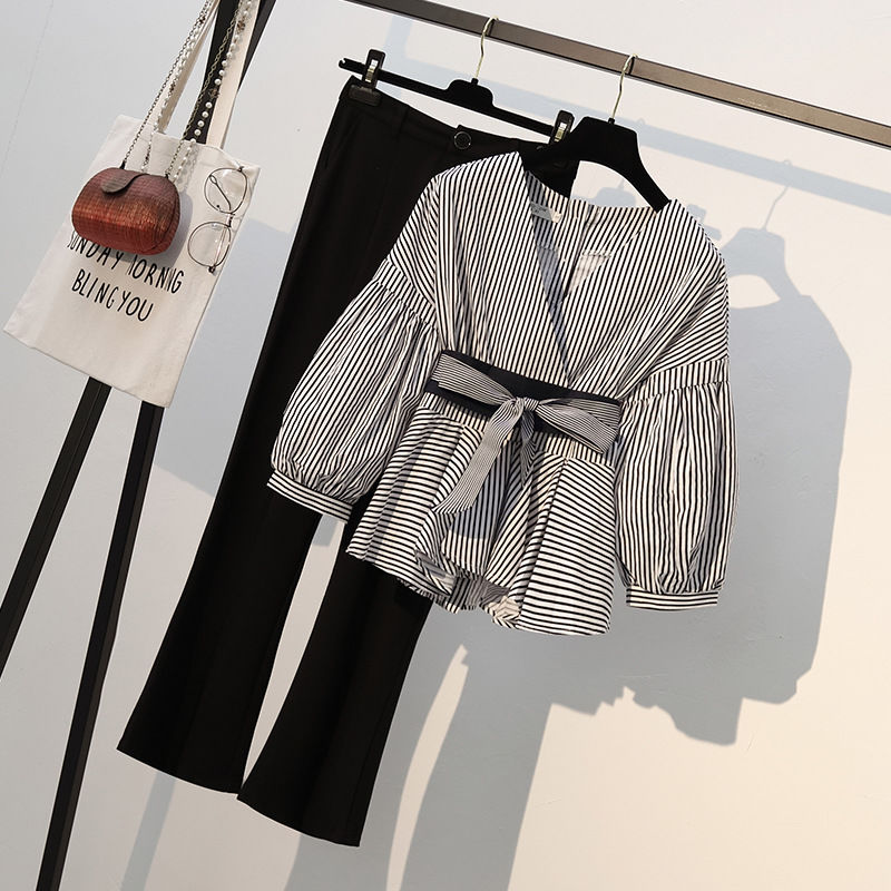 70后女人初秋得穿件好衣裳!今年流行穿套装，免搭配时髦有气质