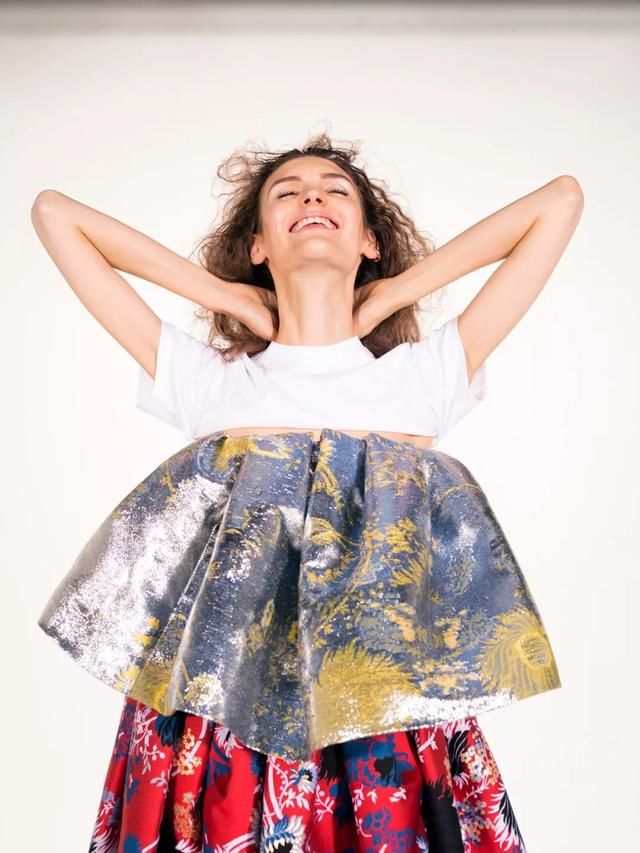 BAZAAR最经典栏目重启，时装原来这么好玩儿！