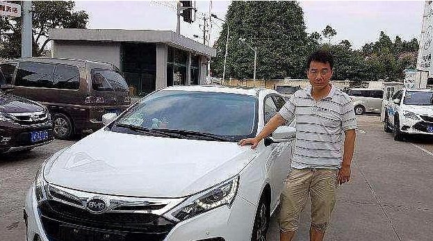  「有钱人」在农村，什么才算有钱人？老农说：符合下面一点的算