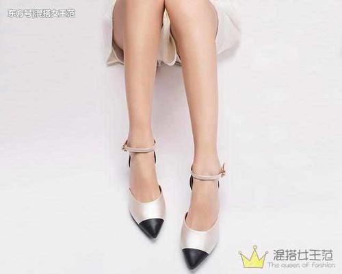 夏季凉鞋露出脚面才性感, 女人味十足的高跟凉鞋优雅又时髦