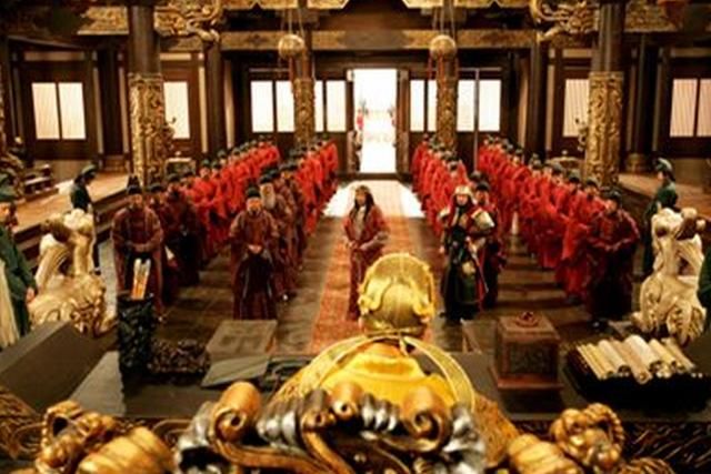 清朝官员上朝从不吃早餐,当时没有快餐的他们