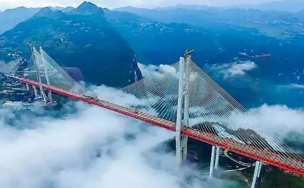 1座桥让英国主持人下巴都要吓掉了,不可思议!中国真的做到了!