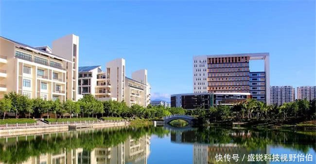 我国最热的大学，平均气温24.5度，新生一到校就想回家复读