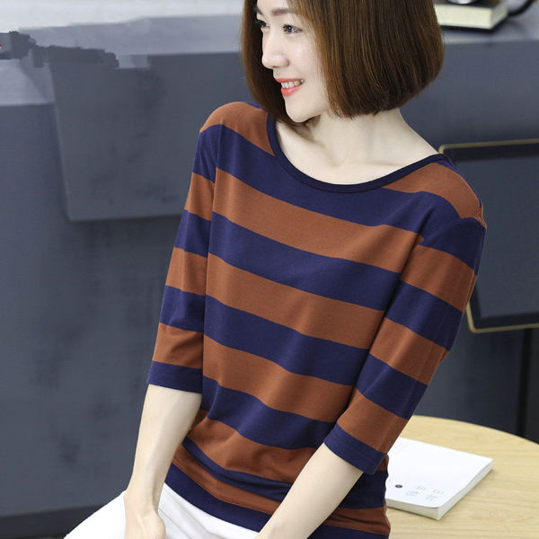 女人再漂亮，去年的衣服也别穿，60元T恤买几件，天天美不一样