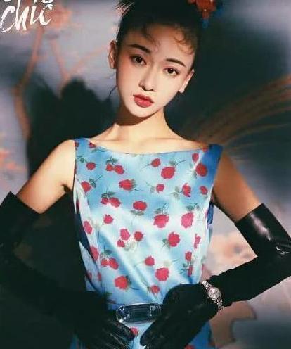 魏璎珞被批太丑？您只是没看过吴谨言这几张照片，甩网红脸几条街