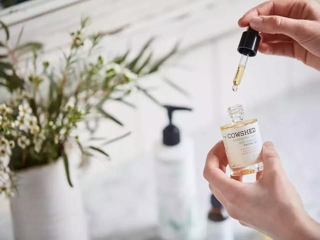 精致女孩丨胸部和私处也要好好护理!