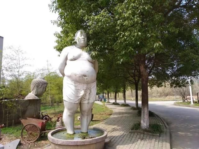  赵彬：看完这个外卖小哥的朋友圈，我惊了