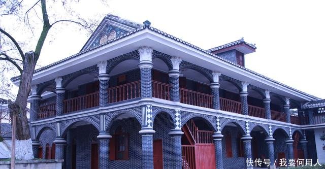  「我国」我国即将贯通的一条“国家级”高速，纵贯南北，全长265