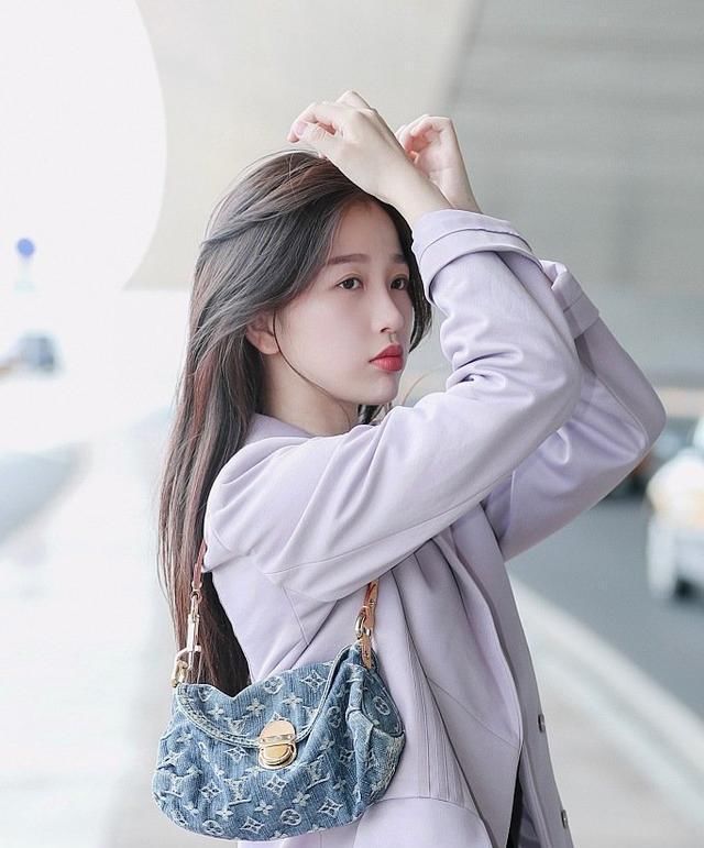  [黑白灰]“牛油果绿”到底是个什么绿?!凭什么成为今夏最流行色