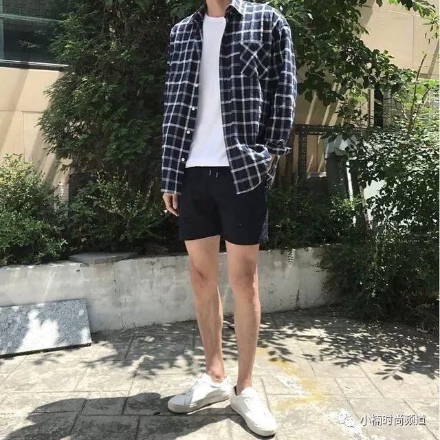 胸下全是腿？挑战男士短裤极限，夏日三分裤搭配推荐