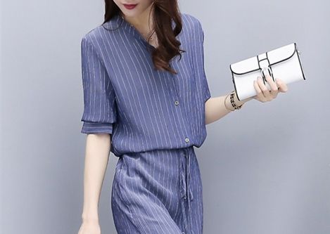 月薪过万的小姨突然把真丝裙扔了，衣柜全放这种温柔裙，超显美嫩