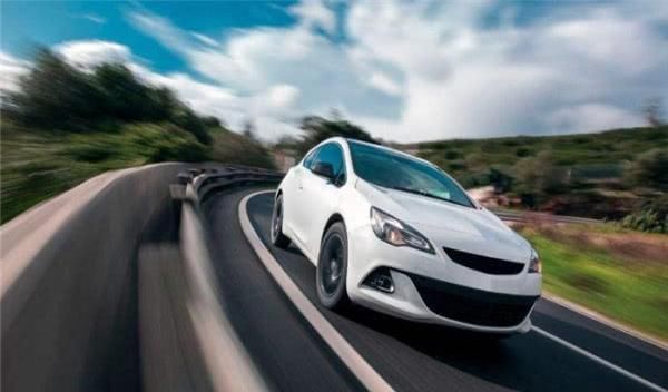  「好坏」开车技术好坏怎样判断？老司机：无关驾龄，关键看这“4