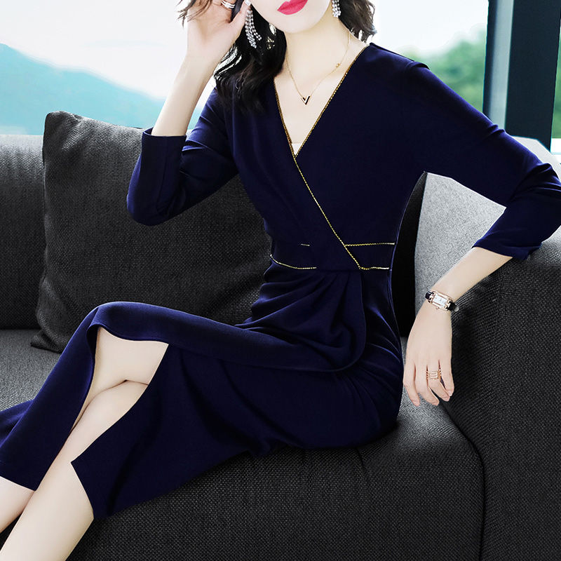 不得了!凌晨上架的“欧版”秋裙,一款比一款洋气,美得令人窒息