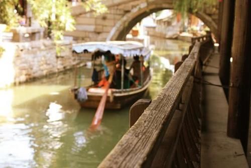 江南的这座古镇存在感低，以前是私人花园，如今风景秀丽不为人所