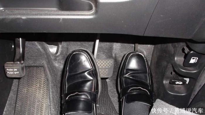 开车习惯将油门一踩一松，这是省油的窍门吗？老司机说出了真话