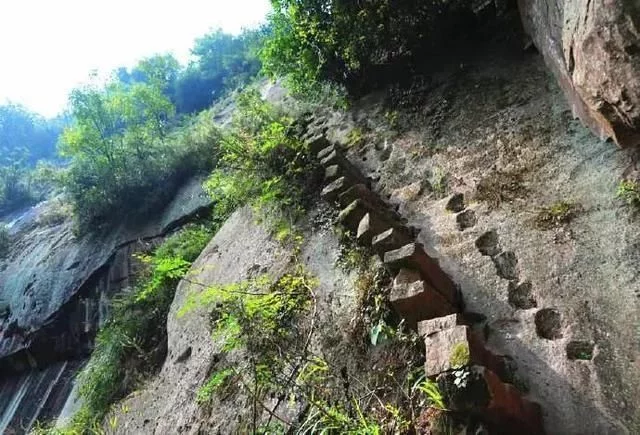 旅游必去的20个古镇,想去静静地待几天【2020热门旅游景点】