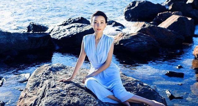 「电视剧」曾是央视主持人，后搭颜丙燕出道，恋过张嘉译，二婚嫁富豪逆生长