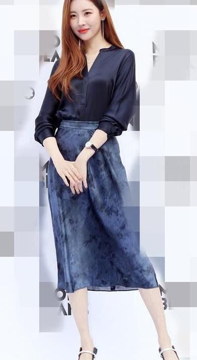 朴孝敏穿渔网高跟鞋, 李宣美把高跟鞋当拖鞋穿, 网友: 还是你们会