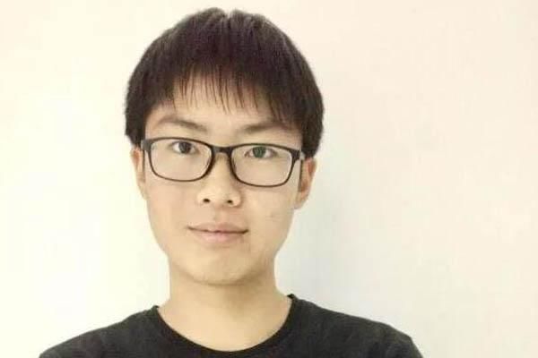 《最强大脑》董新虎女朋友是王清怡吗 学霸情