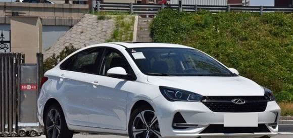  『自动挡』8万左右买什么车？看看这四款热销紧凑型轿车，配置高还是自动挡