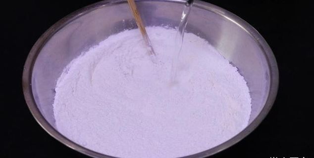 咬一口：宅在家教你做葱油饼, 咬一口酥掉渣, 我家三天两头吃