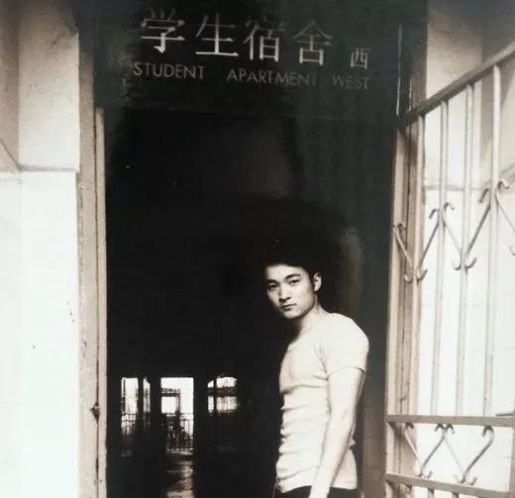  『电视剧』《武林外传》14年后，吕秀才损失千万：对不起，让你们失望了