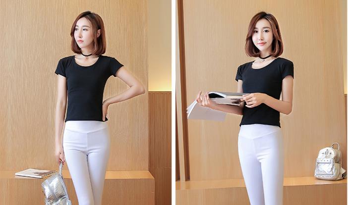 魅力十足的打底裤美女，增添女性魅力，忍不住多看一眼