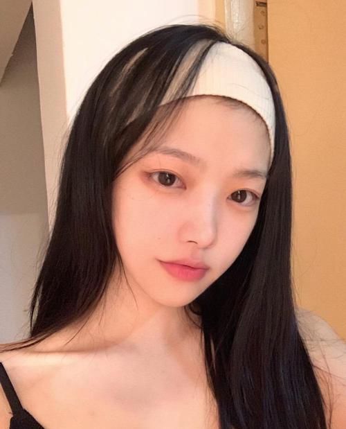 看起来■能中2个颜值就不低,素颜更好看,有这4个特征是天生的“美人脸”