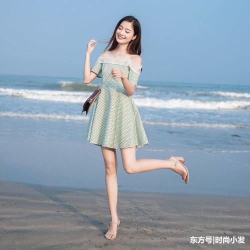 夏天穿吊带裙出街,清爽透气自在无边,你心动了吗?