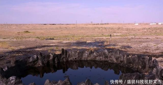 不到新疆黑油山，你根本不知道啥叫“富得流油”
